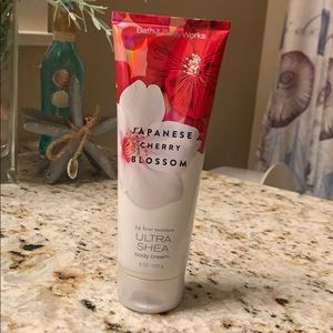 Japanese Cherry Blossom ultra shea body cream